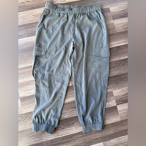 Kenneth Cole New York women’s cargo pants